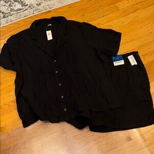 Old Navy Black Casual Shirt and Shorts Set